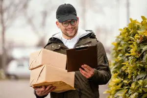 تحویل سریع و به‌موقع