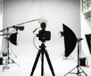 استفاده از تجهیزات حرفه‌ای و به‌روز